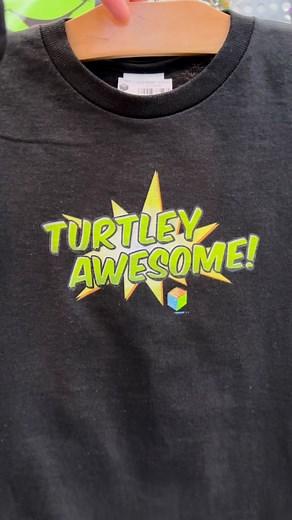 The science of shopping! 🎁😉 Experiences make the best gifts, and some memorabilia doesn’t hurt! Stop by Elements in Discovery Cube Los Angeles and take the science home with you! Learn more about our limited time Teenage Mutant Ninja Turtles: Secrets of the Sewer at https://www.discoverycube.org/los-angeles/exhibits/tmnt-secrets-of-the-sewer/ #HolidaysAtTheCube | Discovery Cube