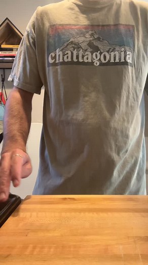 Traveling? Family coming to visit? Light a candle and freshen up the space this Thanksgiving. 50% off right now on our site with code “BlackFriday2025”. | The Rustic House