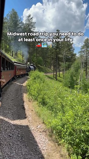 Is a South Dakota summer road trip on your radar? It’s an incredible, family friendly trip! Here’s where you need to go: 🚗 Badlands National Park 🚗 Wall Drug 🚗 Rapid City 🚗 Mount Rushmore 🚗 Custer State Park Have you done this South Dakota Midwest road trip before? Do you want to? Save for your summer road trip ideas! #midwest #midwestroadtrip #familytrip #southdakota #midwesttravel #familytravel | Everyday Outdoor Family