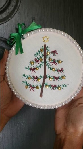 Best ever hobby with the right needle and thread ‪@ThreadsKalakari‬ ‪@CraftsEmbroidery‬ #art