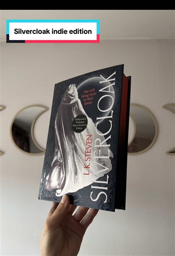 Silvercloak: Unveiling the Dark Magic in Fantasy