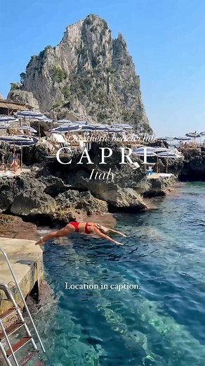 The most aesthetic beach club in Capri, Italy 🇮🇹 Location ⬇️ SAVE FOR LATER. Add this ultra exclusive & incredibly beautiful beach club to your list when visiting Capri! 📍Fontelina Beach Club Located inside one of the most pristine coves on the island of Capri, with impressive views over the famous Faraglioni rocks. It’s got the sweetest blue & white striped umbrellas, one of the best restaurants we tried in all of Italy & rock platforms to sunbathe & enjoy the sea. I can’t even begin to expl