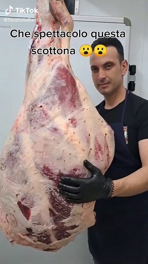 Expert Butchery Techniques with USDA Certified Beef