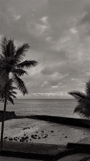 DIYDAN LÓPEZ | Seattle Influencer on Instagram: "Go hug the baby 🤣 #couplegoals #relationship #funny #seattleinfluencer #seattlecreator #relatable"