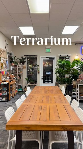 Host Your Own Private Terrarium workshop! ✨ Looking for a fun, interactive way to celebrate any occasion? Book a private terrarium workshop at the shop or I can bring the party to you! Perfect for birthdays, date nights, team-building events, or even a fun school field trip like this high-school class. This hands-on activity is truly fun for all ages and any occasion. 🙌💚 Everyone will design their own little world and take it home to enjoy forever. At my soil bar, you can choose from a variety