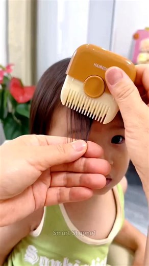 smart_shop on Instagram: "Follow & comment Link 😊👍 2 in 1 hair cutting comb #besthomegadgets #haircuttingcomb #kitchengadgets #coolgadgets #reelsviral"