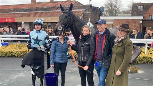 Warwick New Year's Eve review: Reports, reaction and free video replays