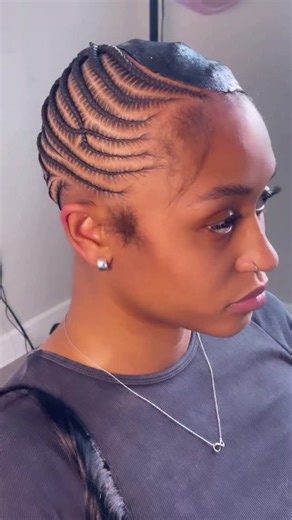 LEGEND on Instagram: "Half-Braid Half-Weave Slay ✨💇🏾‍♀️🔥 | #quickweave #braidstyles #hairinspo"