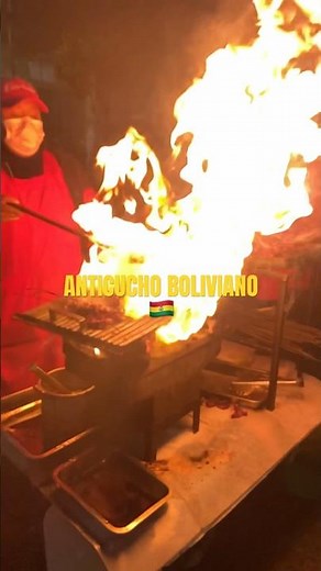 Anticucho Boliviano 🤤🇧🇴 #streetfood #bolivia #lapaz #lapazbolivia #vlog #chrisbpg