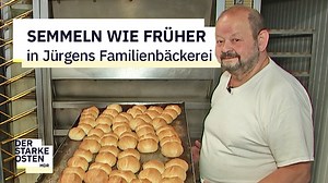 685K views · 17K reactions | Jürgens Brötchen schmecken wie die original DDR-Semmeln – da sind sich die Kunden seiner Bäckerei in Dohna einig. 朗 Seitdem der 75-jährige Bäckermeister seine ersten Brötchen gebacken hat, blieb das Familienrezept unverändert. Und auch wenn Sohn André das Geschäft bald übernimmt und Enkelin Lara als Konditorin neue Kreationen einbringt, wird sich an der Brötchen-Tradition der Cremmlings nichts ändern. ❤️ | Der starke Osten | Facebook