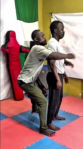 Comment se défendre contre ce type d'attaque #shorts #youtubeshorts #short #viral #senegal #youtube