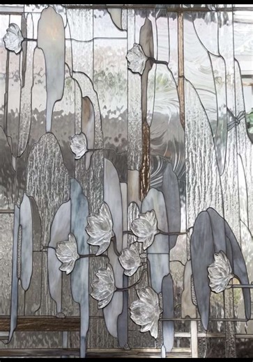 unity via the personal essay : a reflection on the role of writing / how we need this ancient art now more than ever to connect, weed out the lies and contribute to something much larger* maybe our deepest, most intimate thoughts do have a place somewhere out there - where they can be received by another - where we can all feel a little less alone in this world that forces us to see almost nothing but darkness at times - where we can keep our feet planted in the soil - A , X0X0