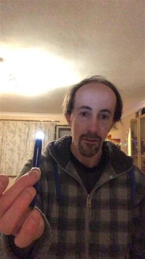 #fyp I brought myself the new fidget spinner light up pen from Amazon the other day and it came today and I was like omg this looks awsome and I got the whole set 😀😀👍👍