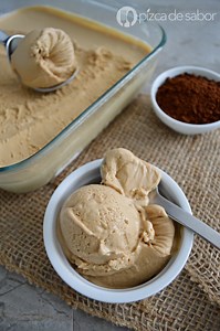 Helado de café (con solo 4 ingredientes y sin máquina)