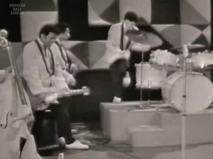 1.2M views · 23K reactions | •Band Rock TertuaTernyata Dari...