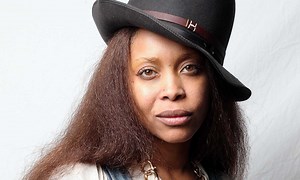 Best Erykah Badu Songs: 20 Essential Cuts From The Queen Of Neo-Soul