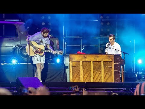 Twenty One Pilots - "Don't Look Back In Anger" ft Post Malone Live (Oasis Cover)