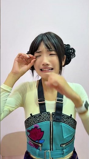 Mira assassinates Rumi#kpop#kpopdemonhunters#rumi#huntrix