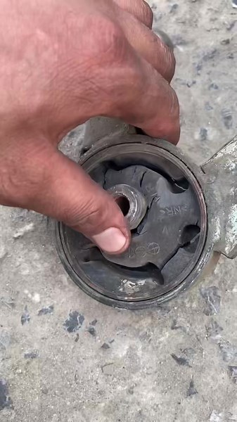 Mitsubishi Lancer Suspension Noise Troubleshooting