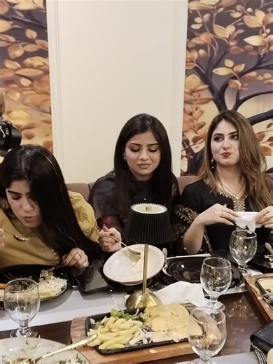 Girls Swag Style at Cafe Nova