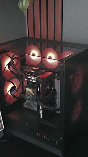 New build in the @cougargaming_official Omnyx Series case with their Poseidon Vistek Pro AIO#pcbuild