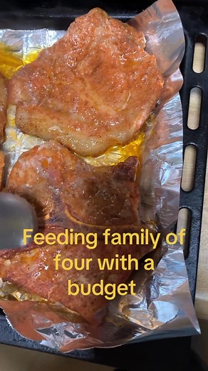 Didn’t want to show my face because of I got out of the shower and I had to put dinner in the oven and the stove. My mom is a picky eater and I had to make green beans along with broccoli and cheese. I pick up SpongeBob Mac and cheese last week when I went to the store. #cookingreels #dinnerideas #porksteak #southendinner #dinnerideas #comecookwithme | Ashley Albrecht