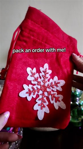 i love making freebies hehe #lpscollector #lps #lpstiktok #littlestpetshop #lpstok