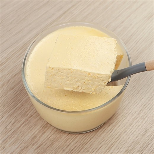 Creamy dessert with very few ingredients that melts in your mouth! | Recognizing Master