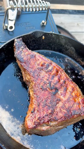 Reverse Sear Beef Tri-Tip #salemoregon #food #tritip #steak #castironcooking