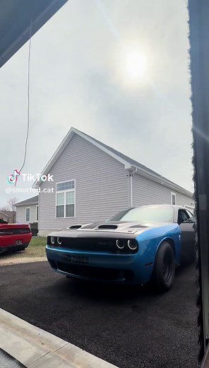 @big3racing FTW. Testing the Holley Dominator gateway on the Hellcat. Two step may get me in trouble with the neighbors haha 🤣 @Nitrous Outlet @✨unicorn✨ @SRTMineson #teamsmurfbuilt #smurfbuilt #gotsmurfed #1320tunes #hellcat #big3racing #holleyefi #nitrousoutlet