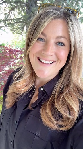 Garden Answer on Instagram: "Let’s take a stroll down a part shade border 🥰🌿"