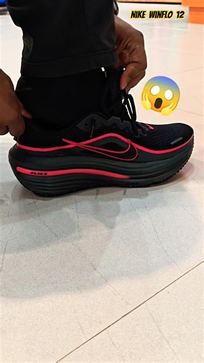 Nike winflo 12 black red #nike #athletics #trackandfield #nikewinflo12