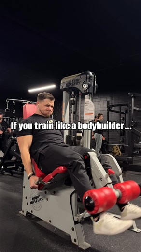 Andrew Stevens | Athletic Performance Coach | If you train like a bodybuilder, don’t expect to move like an athlete. Bodybuilding training builds tissue. Athletic training builds... | Instagram