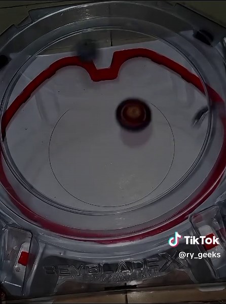 LITERALLY BROKEN #fyp #foryoupage #beyblade #beybladebattle #beybladeburst part 2 btw