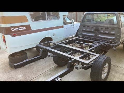 4x4 Toyota Chinook || Building & Installing Camper Platform