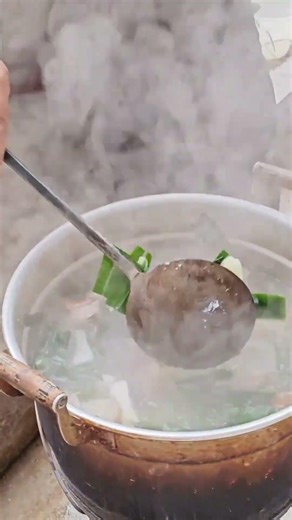 Homemade Pork Leg Stew: A Festive Spring Festival Dish