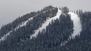 Willamette Pass opens for season. Here's what lifts are open