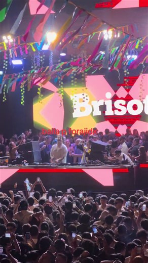 Gozalooo Forajid: Dance and Evolution at Rave Events