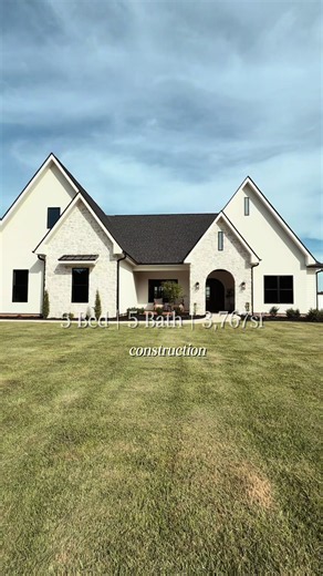 Beautiful European inspired home just listed in the popular Lake Robinson area in Greer, SC. You’ll find stunning luxury features that are typically found in homes over a million, like a private pool, stamped concrete, custom cabinetry, quartz, a wood burning fireplace, two large bonus rooms with a full bath, epoxy garage floors, stone, brick and hardi siding, upgraded lighting and fixtures throughout, and so much more. Enjoy no HOA on over 1 acre of land. Plenty of room to add a pool house and 