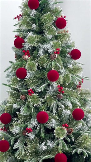 #creatorsearchinsights Christmas ball making #christmasball #christmas #christmastrees #decorate