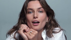 Pamela Anderson shines for Pandora lab-created diamonds