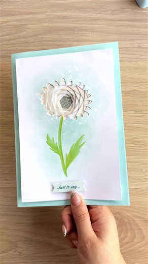 Creating a Beautiful Iris-Folded Daisy Card
