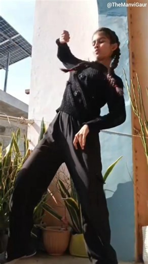 like JENNIE 🎶 !! #youtube #viral