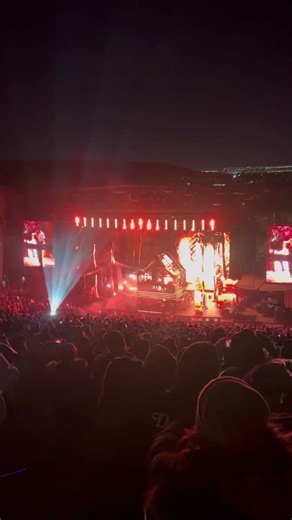 Rave clips needed a new home! @ofthetreesmusic playing 6AM #rave #experimentalbass #lightshow