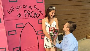 'She said yes': The art (and craft) of a prom proposal