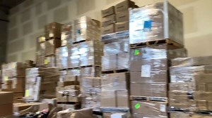Over $1.3 million in Epicure inventory up for auction across 500 pallets. Everything must go on Wed, June 11th: 🔪 $500,000 Kitchenware & Tools 🥣 $500,000 Meal Kits & Mixes 🧂 $300,000 Bulk Spices & Goods 🍫 Fan-Fave Dip & Dessert Mixes Gluten & nut free options available! Online Auction: Wed Jun 11, 2025 | 9:30 AM In-Person Preview: Tue Jun 10, 2025 10am to 4pm 📍 Unit 101 - 11539 136th St., Surrey, BC Bidding for the first time? Sign up for a free account here: https://bit.ly/Biddingaccount a