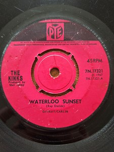 The Kinks - Waterloo Sunset