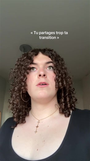 Je fais ce que je veux ! Mon compte permet à d’autres personnes de se reconnaître en ma transition ! Je n’ai pas eu cette chance d’avoir une « mentor » en qui je pouvais me reconnaître pour débuter ma transition ! Mais bon ça dérange toujours ceux qui suivent pas mon compte hein ! #transgendergirl #transgirl #mtftransgender #mtf #transgenre
