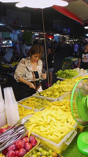 Pickled Mango Mukbang Street Food Review by Kissa Eats