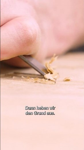 Tipps für die Restauration: So repariert ihr ein Loch in alten Holzmöbeln